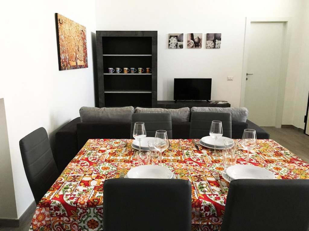 Oasi Apartamento Como Exterior foto